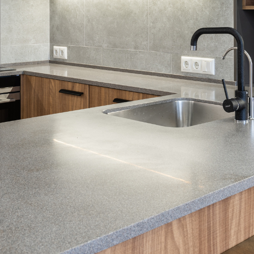 Benefits of Mirror Finish Cooktops for Stylish Kitchens
